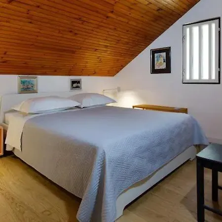 Nugal Apartmán *